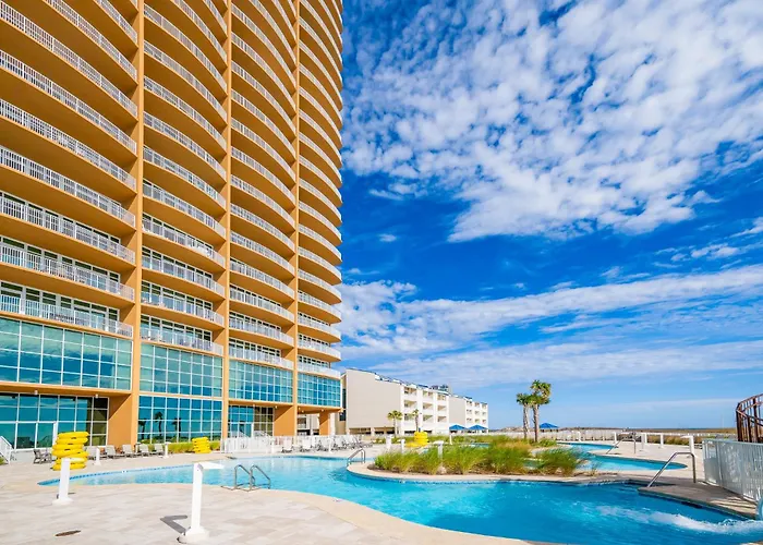 Phoenix Gulf Towers 404 *