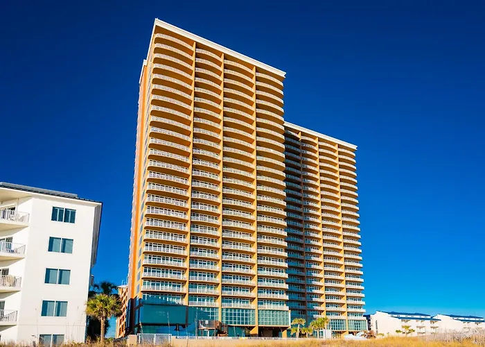 Phoenix Gulf Towers 404 Apartment *